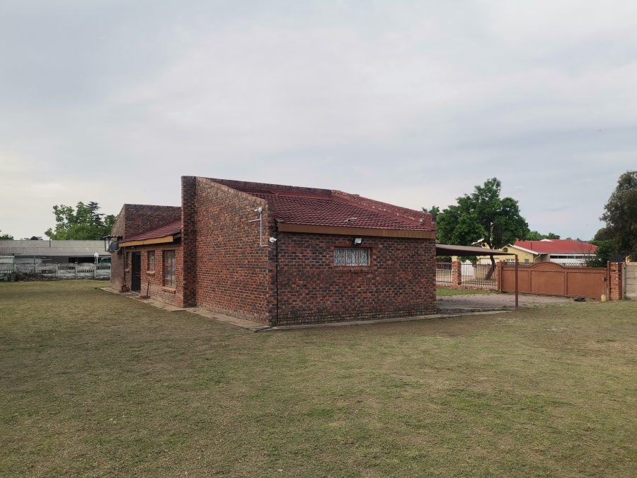 3 Bedroom Property for Sale in Senekal Free State